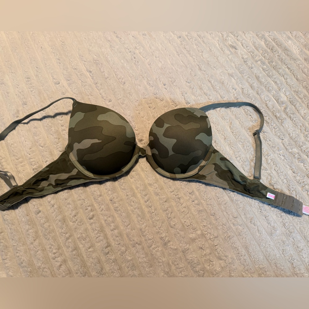 PINK Victoria's Secret Gray Bra with Pink Logo